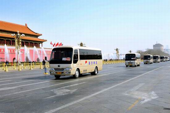 Yutong buses serve the NPC and CPPCC Sessions for 13 consecutive years Yutong buses serve the NPC and CPPCC Sessions for 13 consecutive years