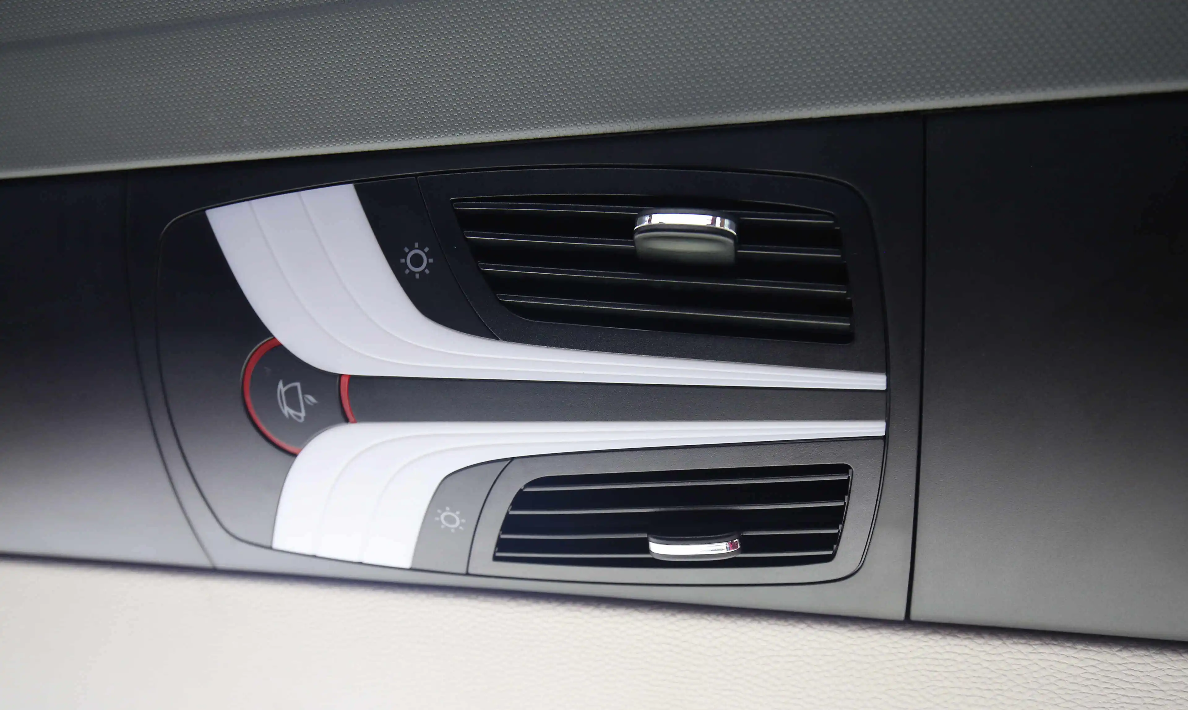 T12